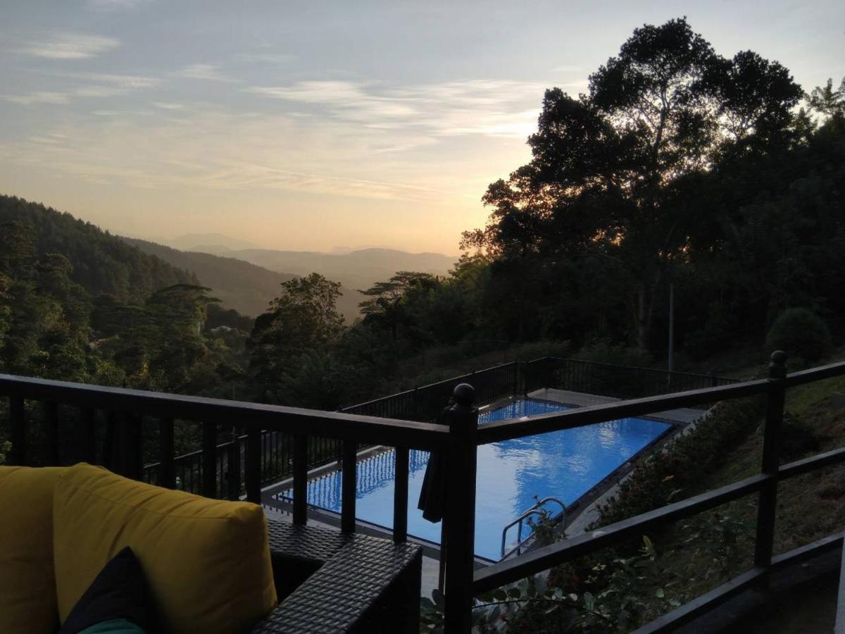 The Grand Hills Hotell Kandy Exteriör bild