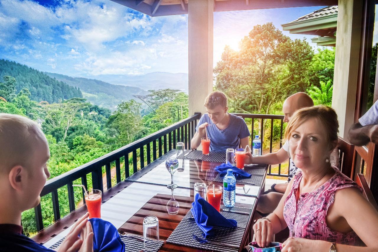 The Grand Hills Hotell Kandy Exteriör bild