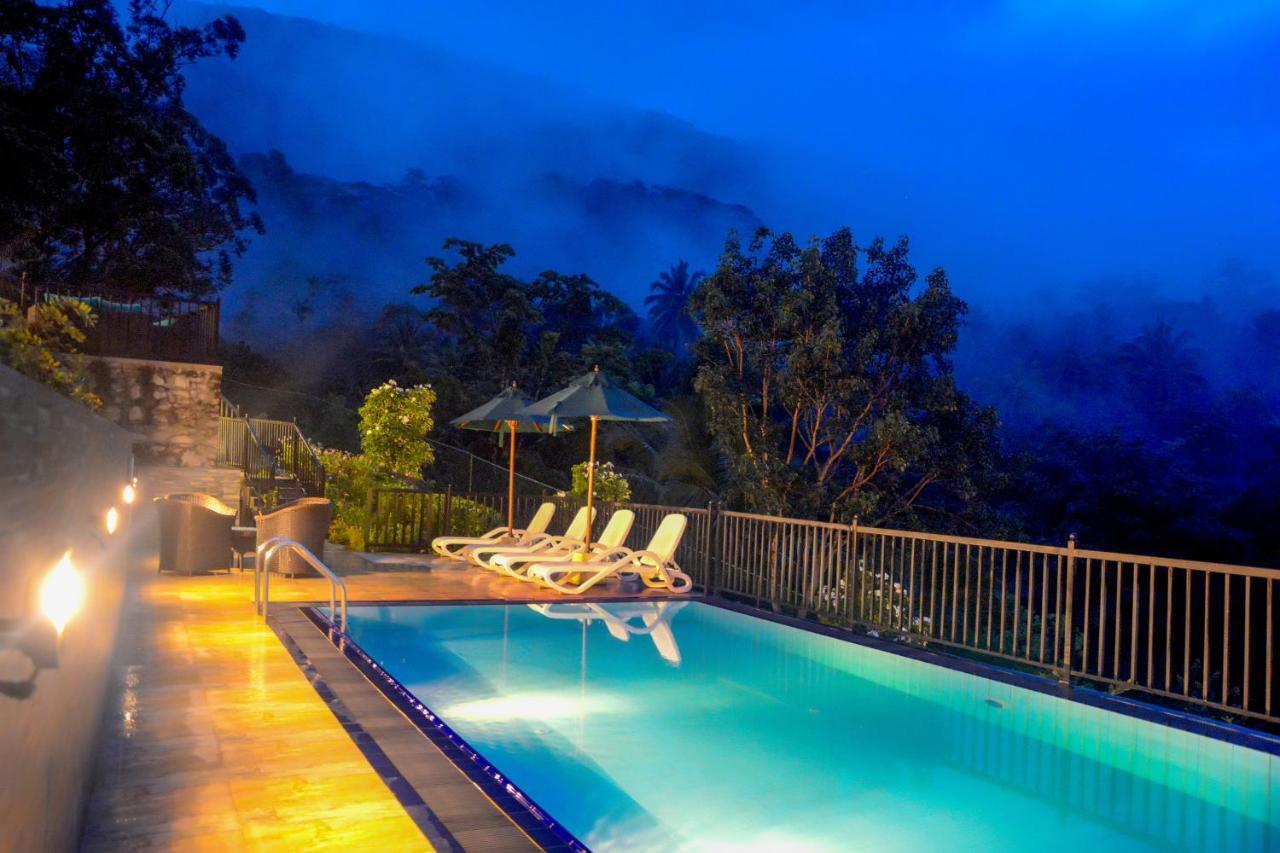 The Grand Hills Hotell Kandy Exteriör bild